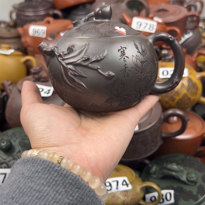 茶壶紫砂壶口蹭到