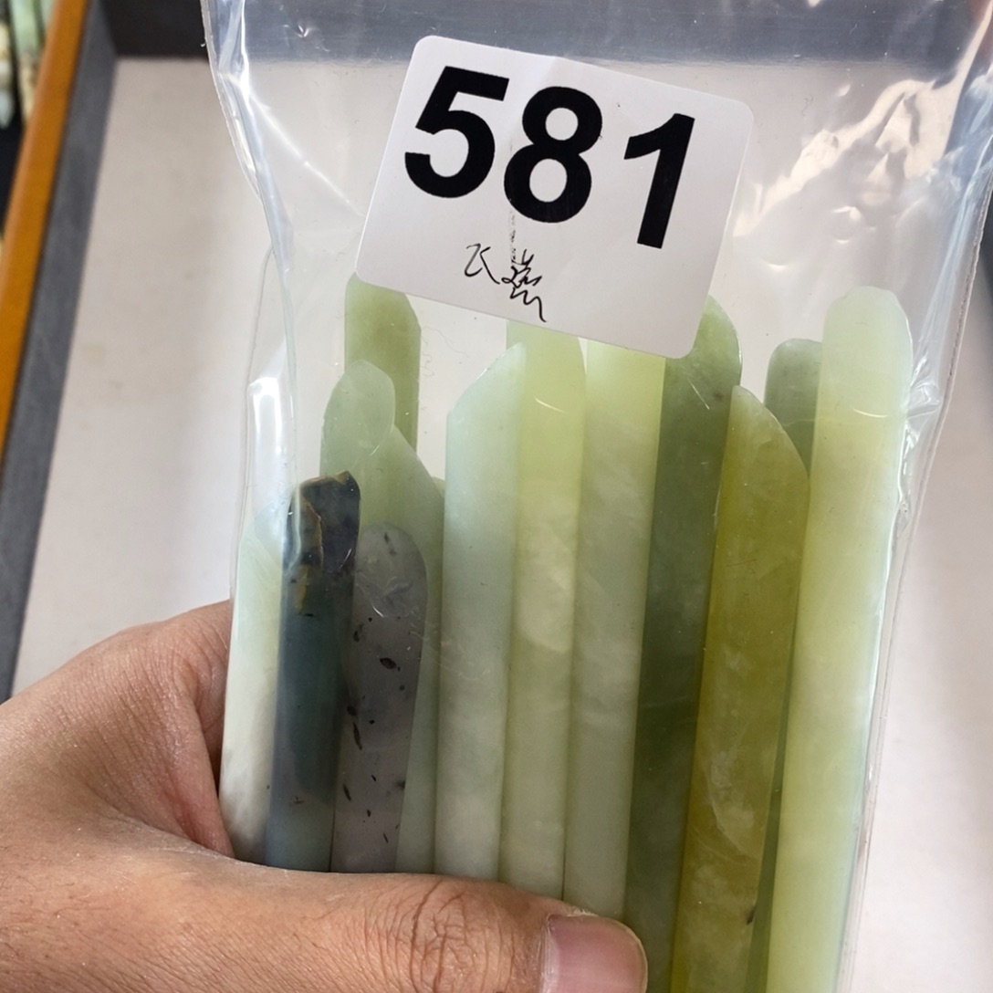 未镶嵌蛇纹石玉发簪飞****作