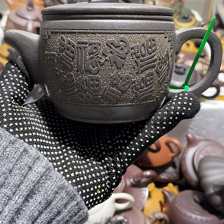 紫砂茶壶微瑕微笑