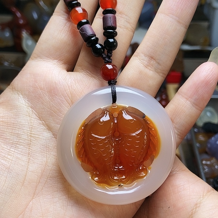 未镶嵌颈饰玛瑙/玉髓