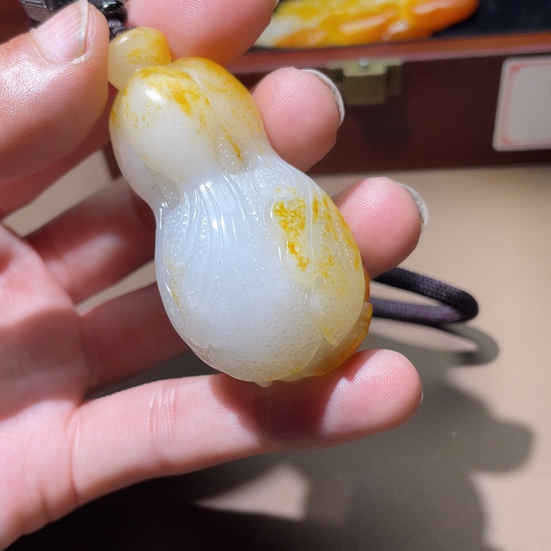 和田玉颈饰未镶嵌Z6