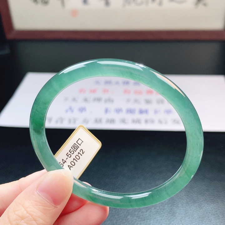 翡翠未镶嵌手镯翡翠手镯25