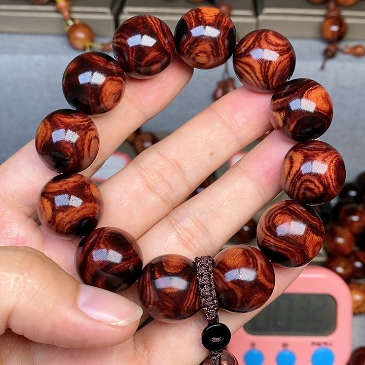 【闪购商品】黄花梨/降香黄檀努****）