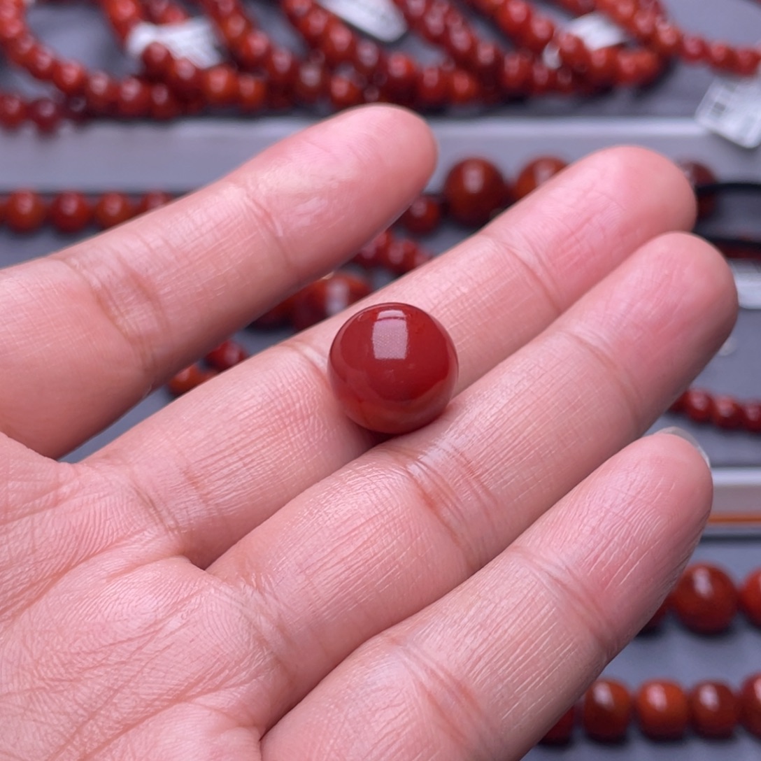 尹***艳南红玛瑙未镶嵌配珠14.3mm瓦西玫红火焰纹单珠