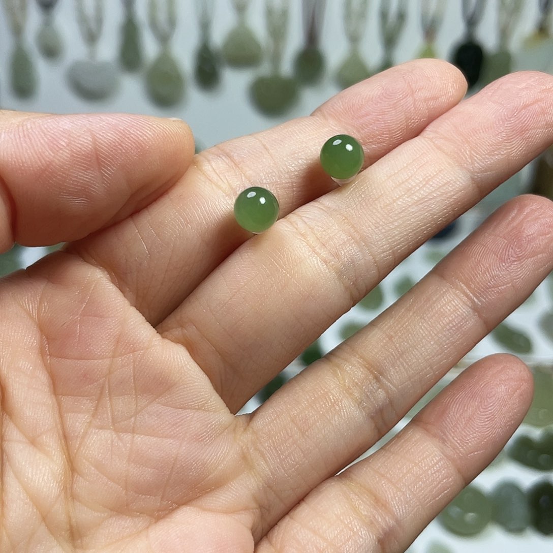 颈饰未镶嵌和田玉梦**真