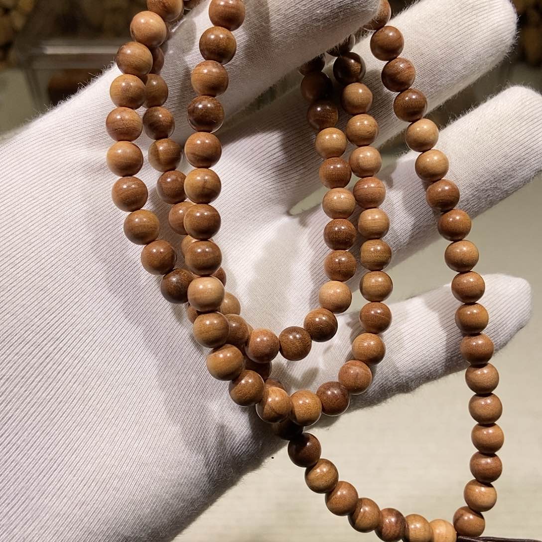 檀香木手串/手链甜蜜蜜0.7沉水品相不好