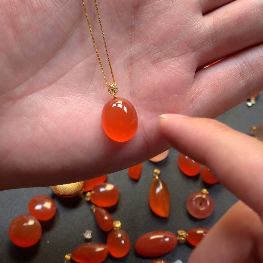 南红玛瑙颈饰未镶嵌哇*哇