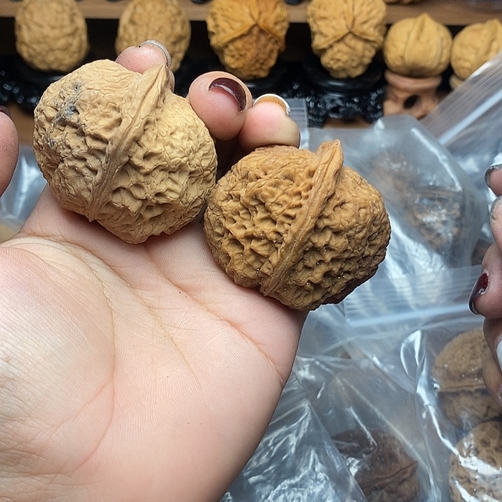 文玩核桃把件       98