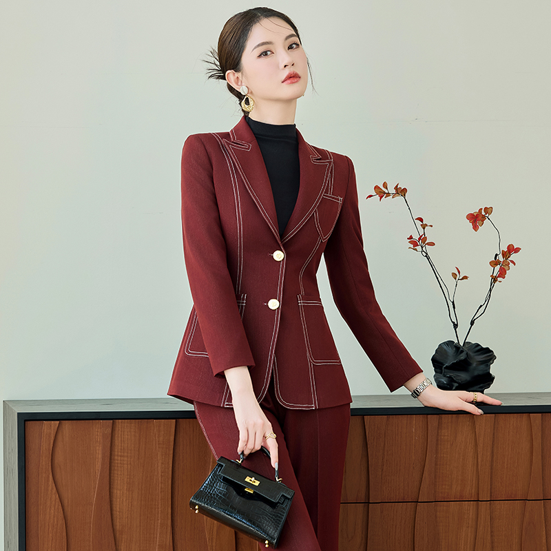 红色西装套装女秋季2025新款设计感小众修身职业装西服外套工作服