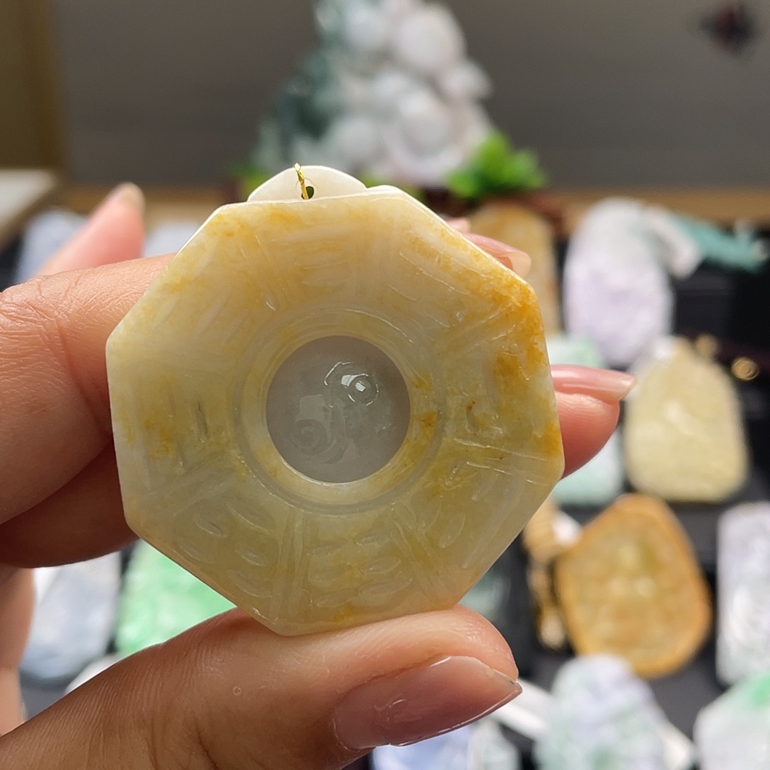 翡翠吊坠(不含链)未镶嵌