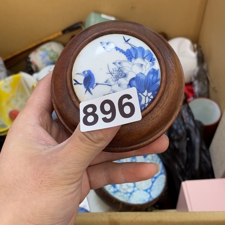 瓷片o o o o o o o o o o