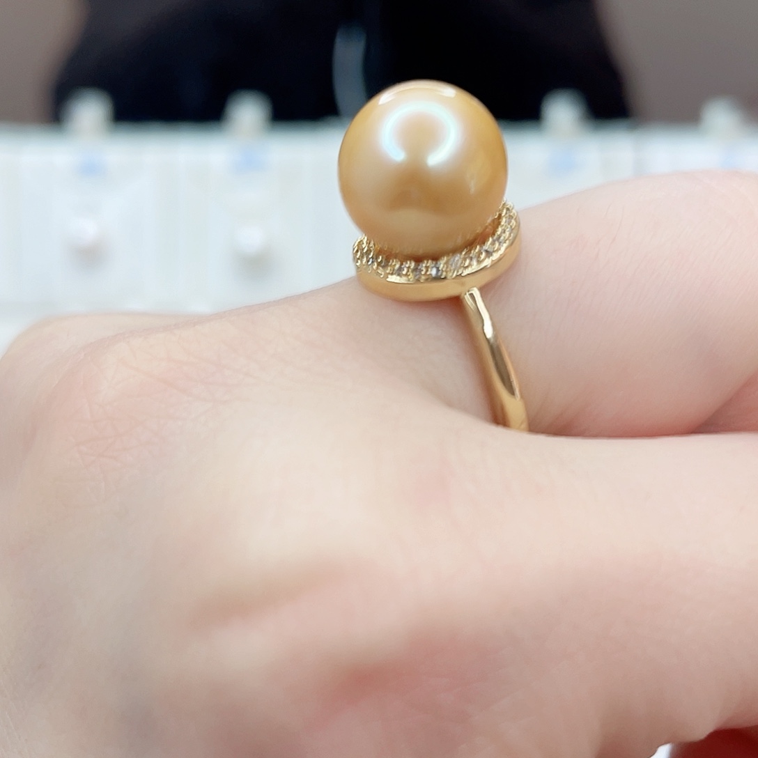 淡水珍珠吊坠(赠链)未镶嵌