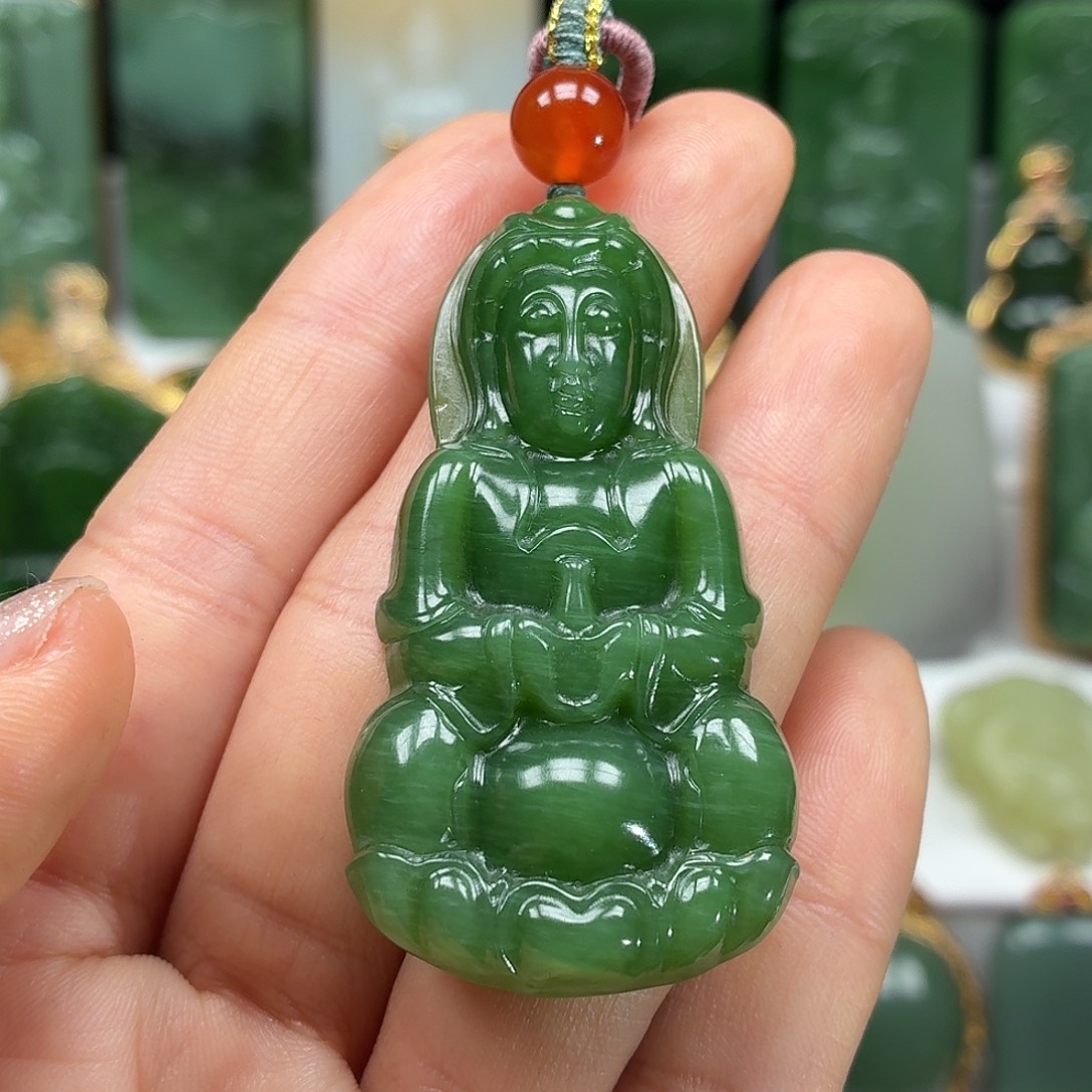 和田玉未镶嵌颈饰大漏