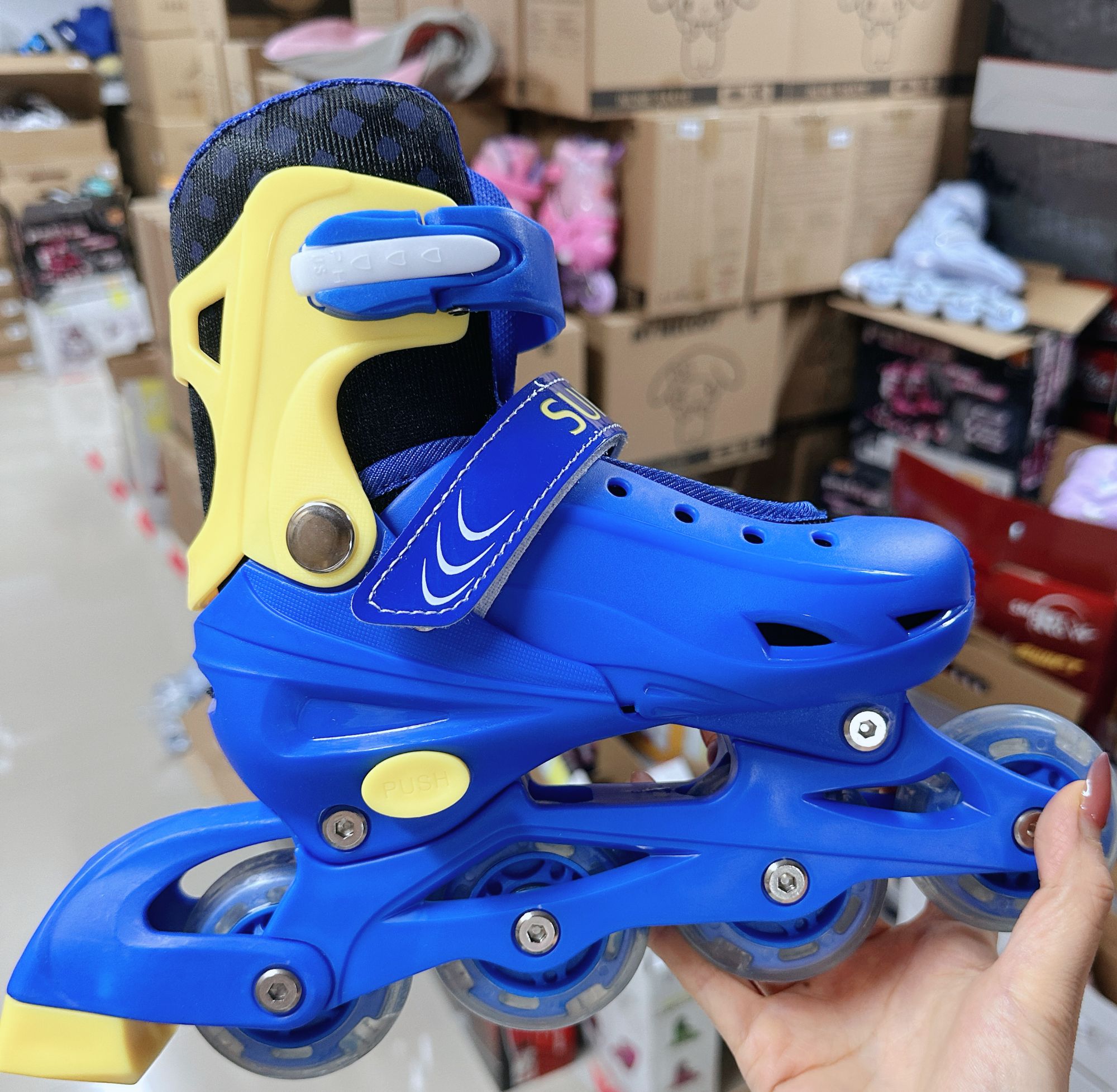 【福利】全闪小码儿童轮滑溜冰鞋30-33码