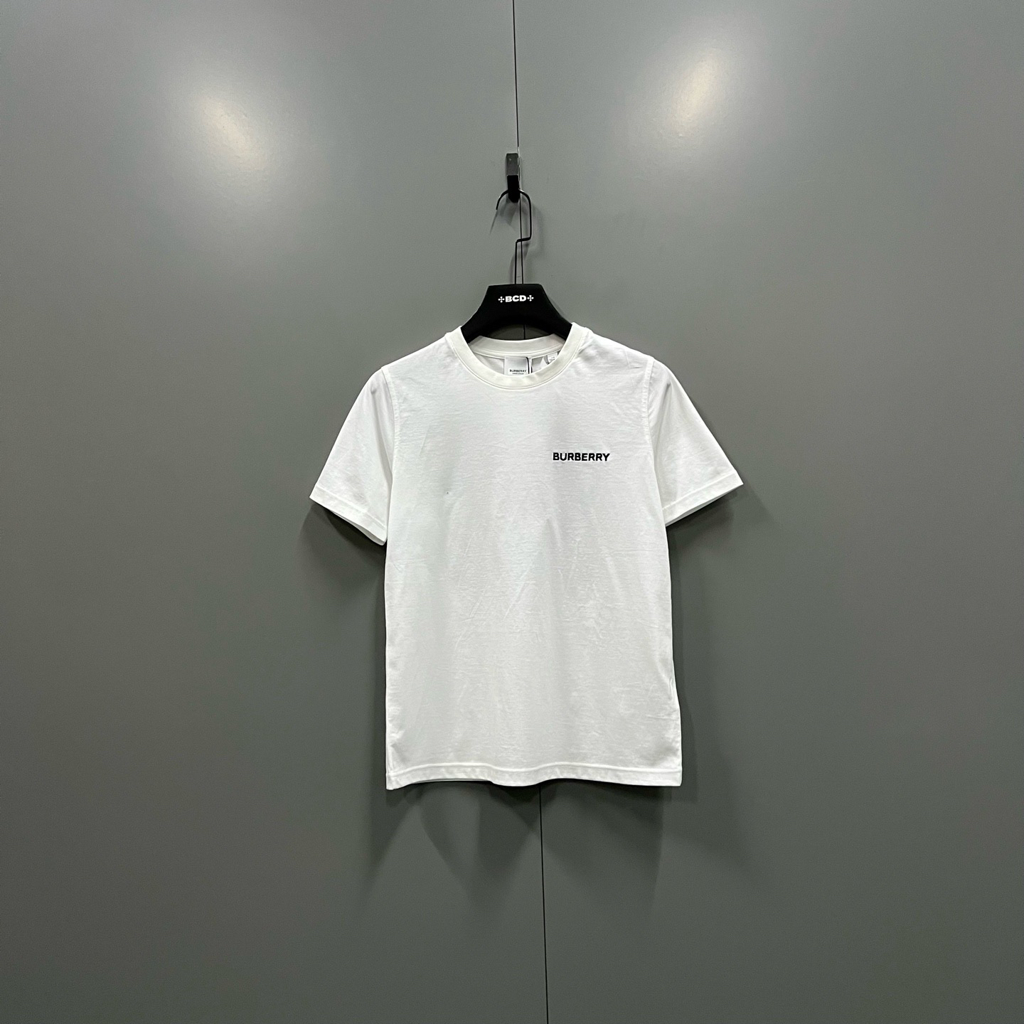 未使用 BURBERRY/博柏利 tt5 白色刺绣短袖 XS码/全新/020069