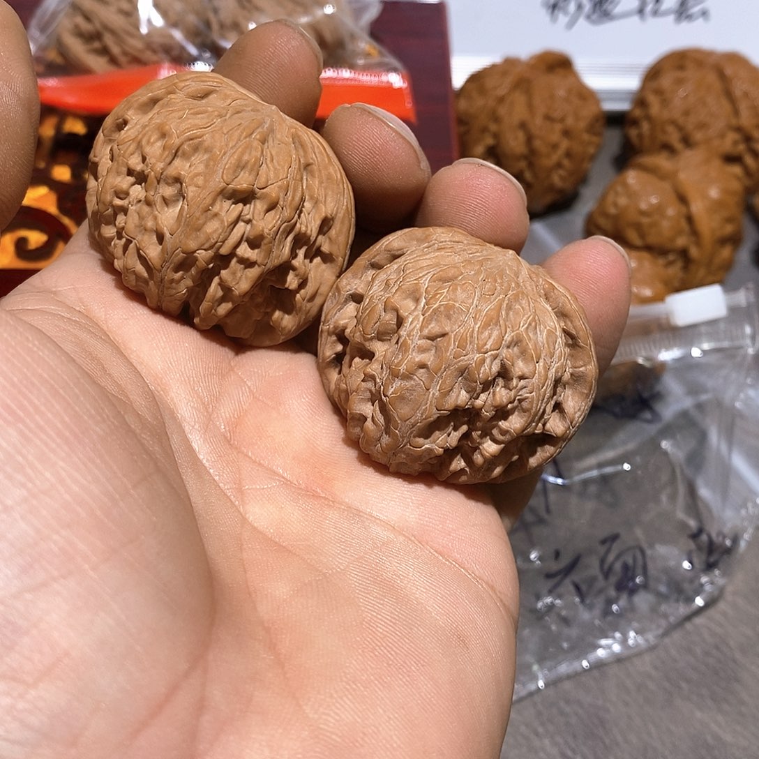 文玩核桃把件L****c磨盘正磨