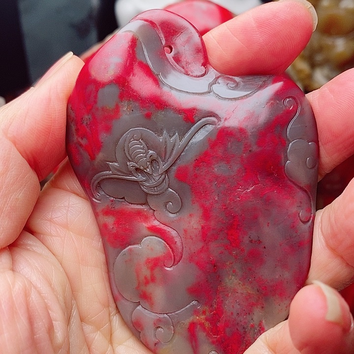 昌化鸡血石凤**奇昌化鸡血石