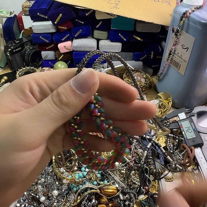 六***@锆石铁合金收首单2元运费