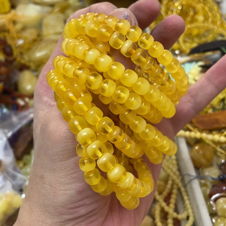 蜜蜡未镶嵌裸石多样性发货其一