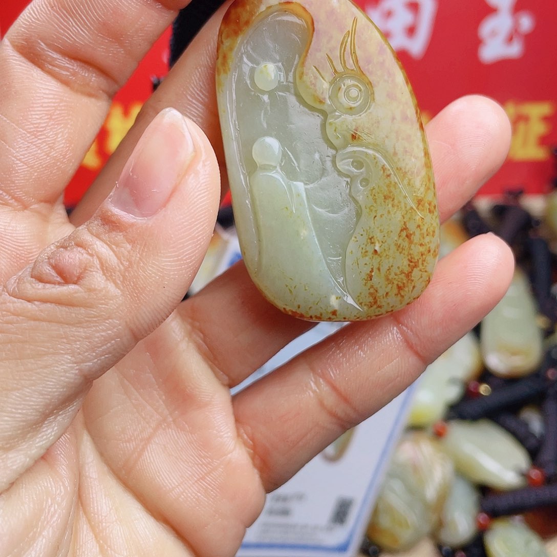 和田玉颈饰未镶嵌