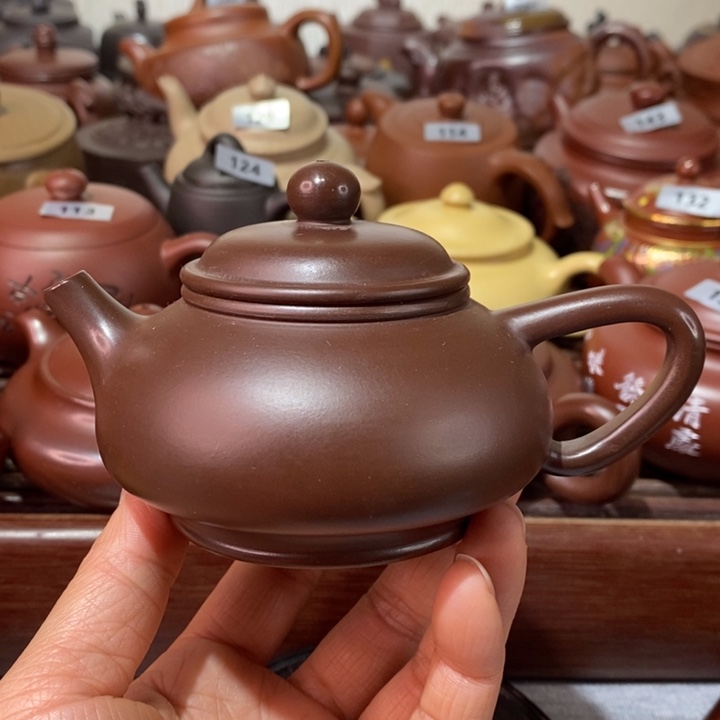 紫砂茶壶微瑕处理一把