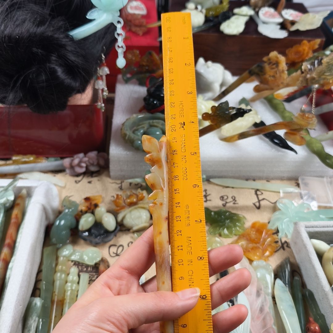 蛇纹石玉发饰合金