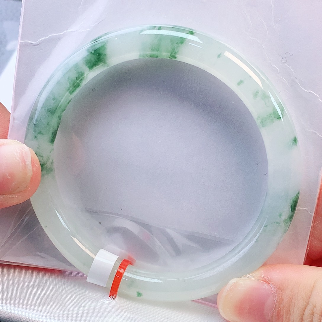 未镶嵌手镯翡翠54圈