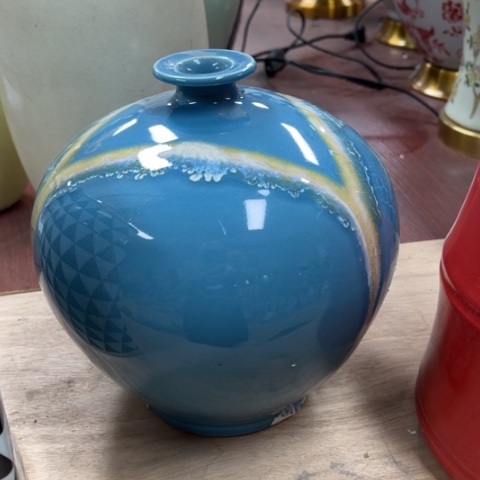 瓶瑕疵。。。。。。。。。。。。。。。。。。