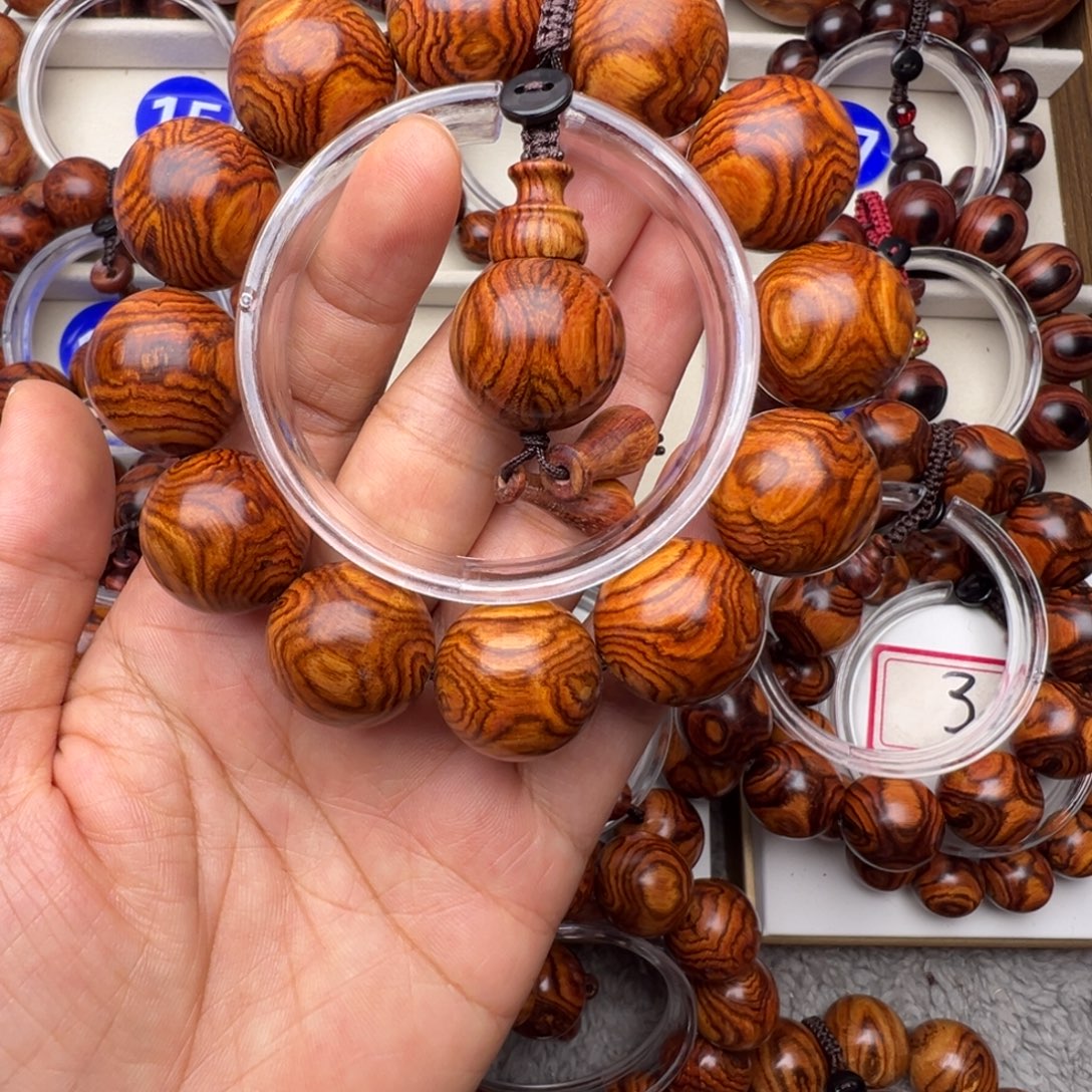 k***g手串/手链黄花梨/降香黄檀2.0黄花梨满纹精品对眼鬼脸手串