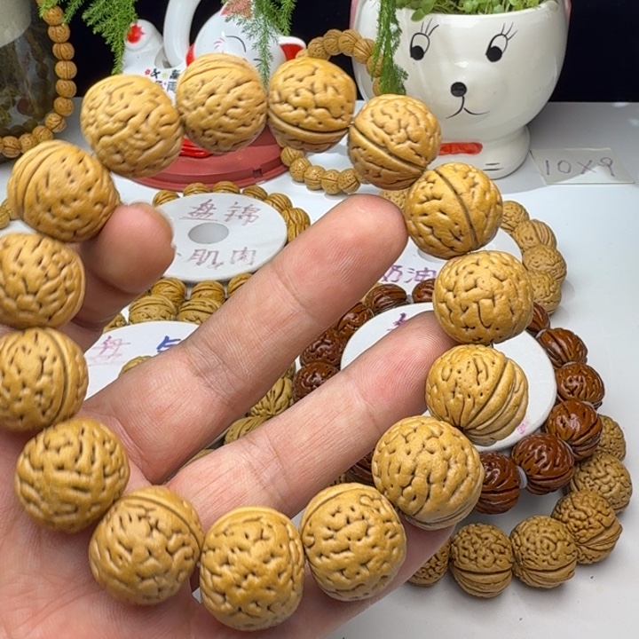 烟***灰吊坠桃核文玩桃核手串