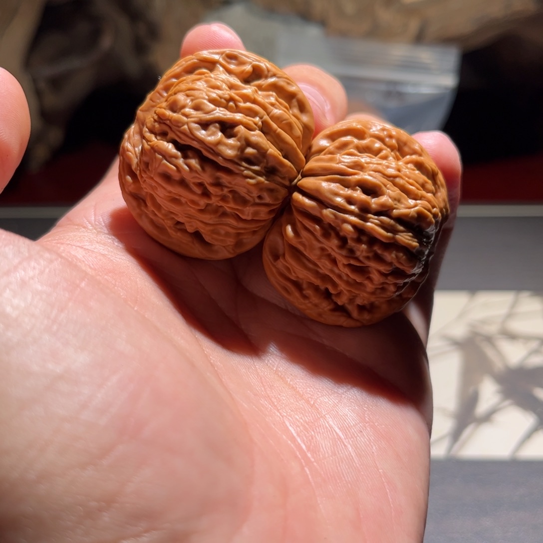 文玩核桃吊坠论****。40汉高楼