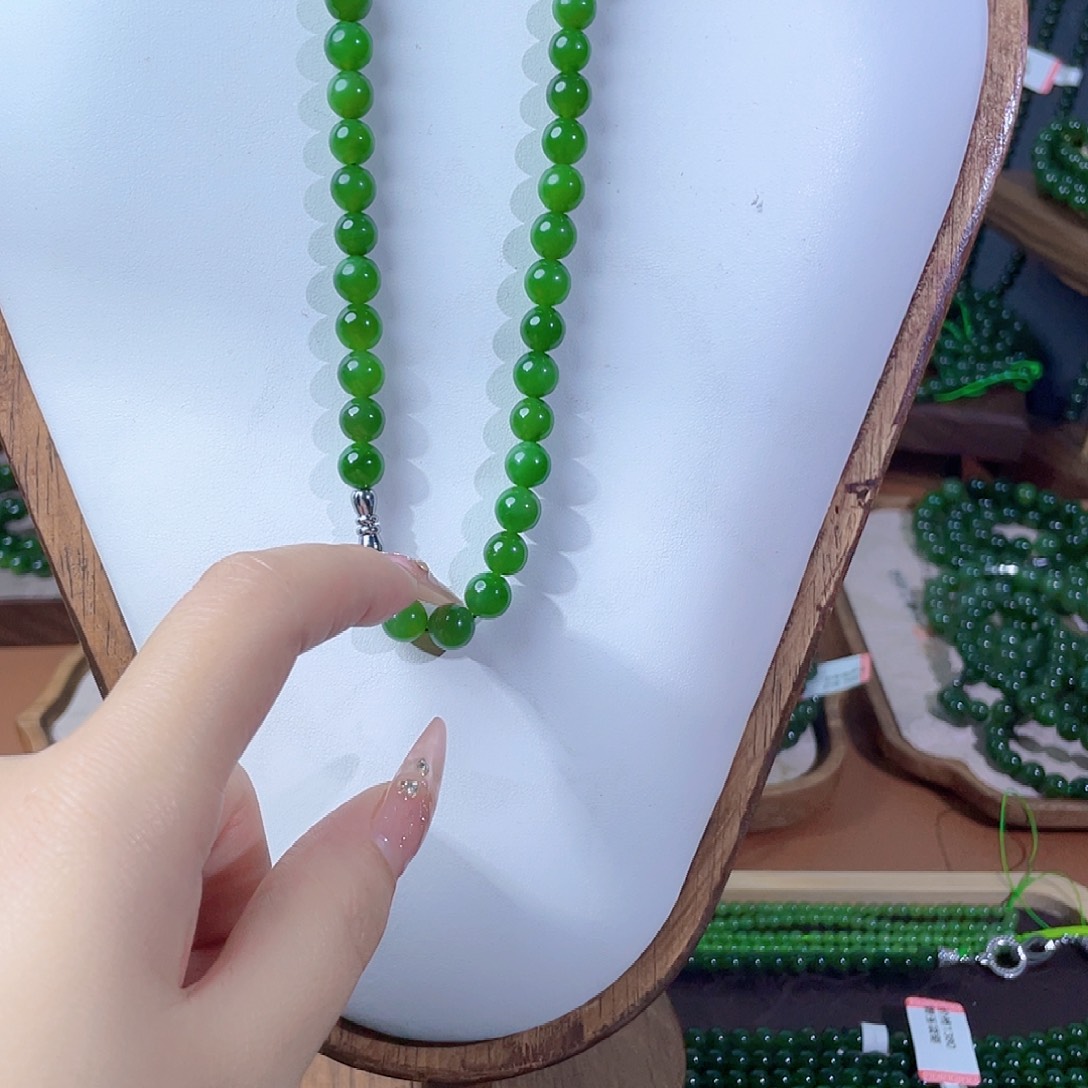 和田玉（碧玉）未镶嵌颈饰8