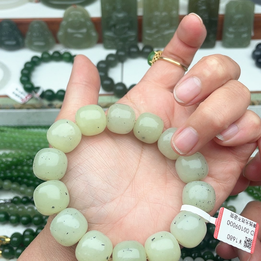 和田玉手串未镶嵌