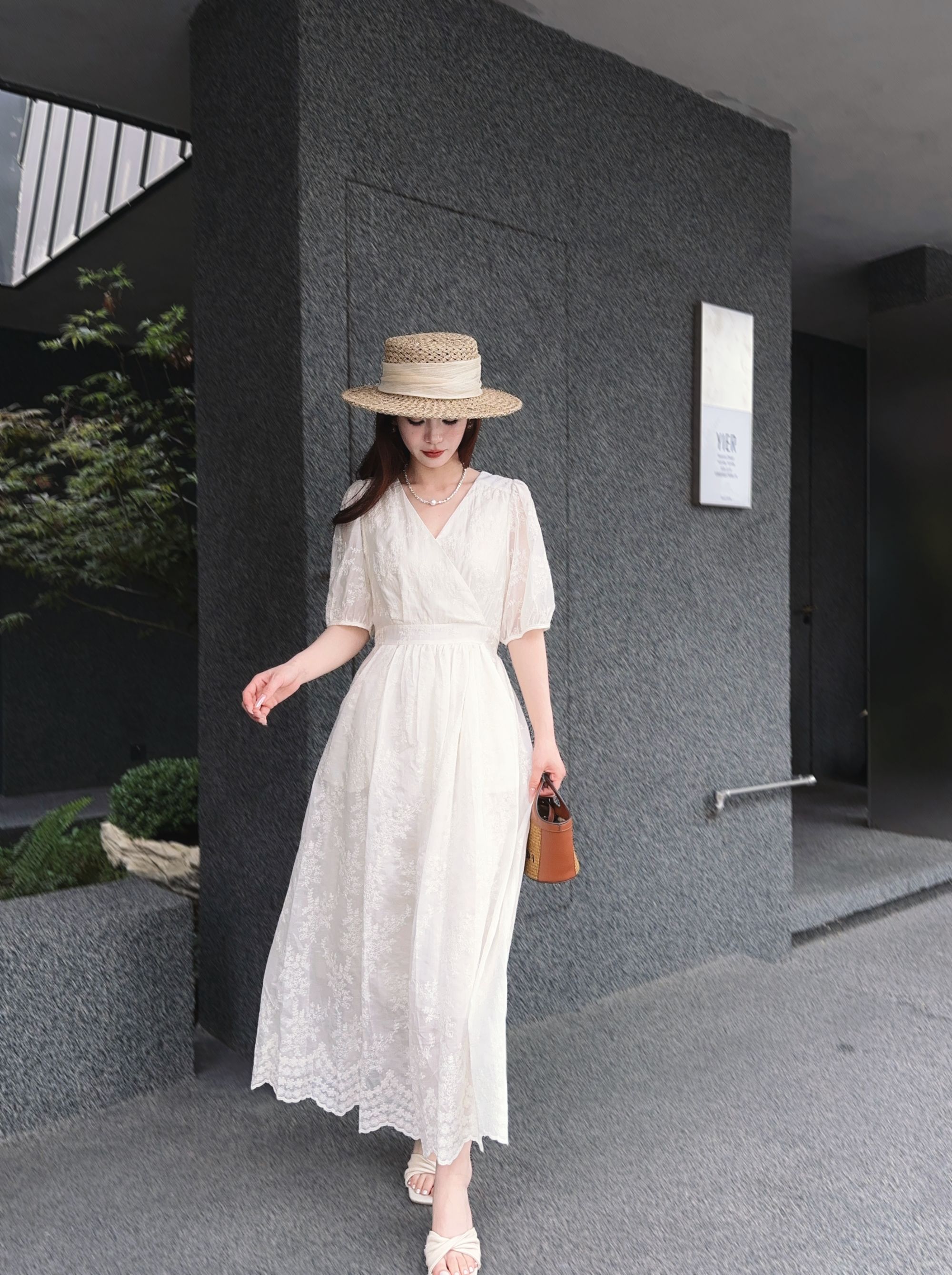 夏季高腰法式连衣裙女装裙子夏装蕾丝优雅温柔气质9027