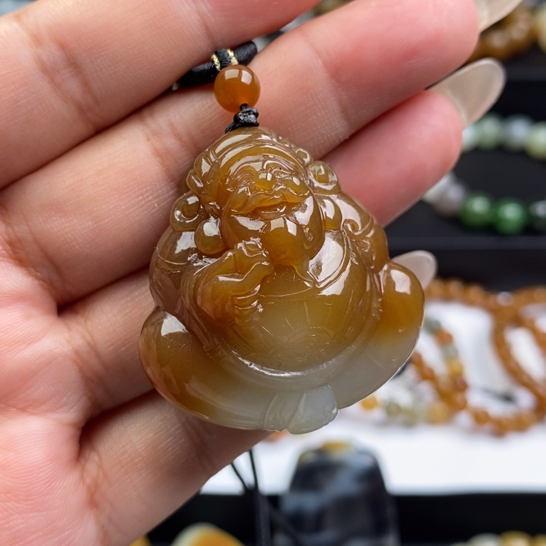颈饰未镶嵌和田玉