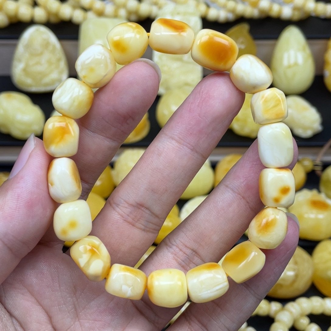 琥珀未镶嵌裸石琥珀蜜蜡