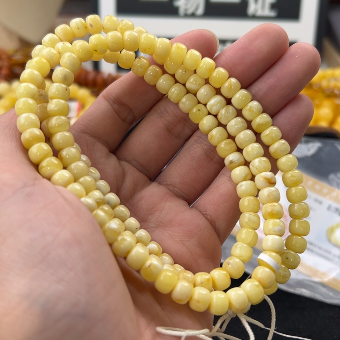 琥珀珠宝奇石未镶嵌