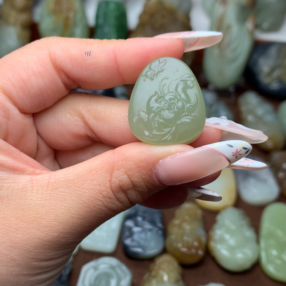 和田玉挂件未镶嵌