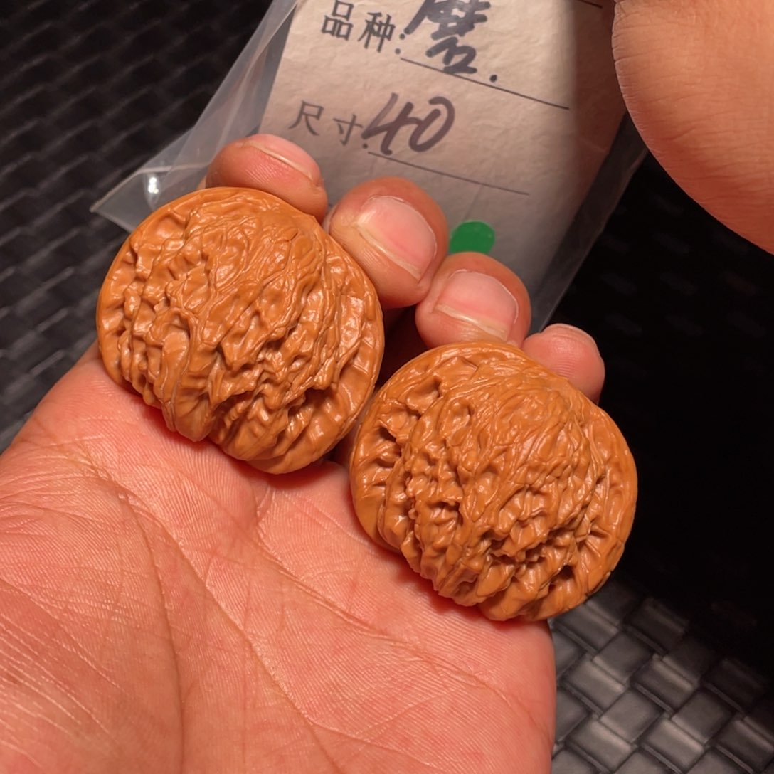 文玩核桃吊坠文玩