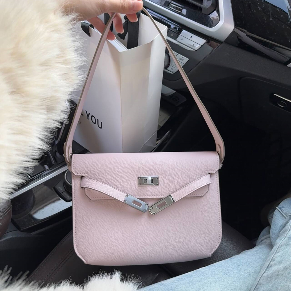 真皮复古包牛皮女高级感百搭腋下包通勤邮差包大容量单肩斜挎包女