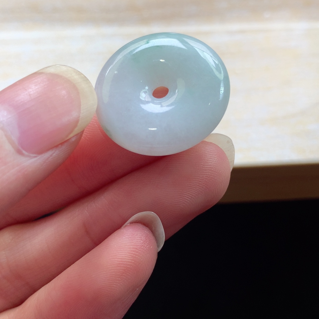 翡翠未镶嵌颈饰吊坠