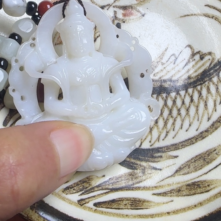 瓷片用*新号开播瓷器盘子