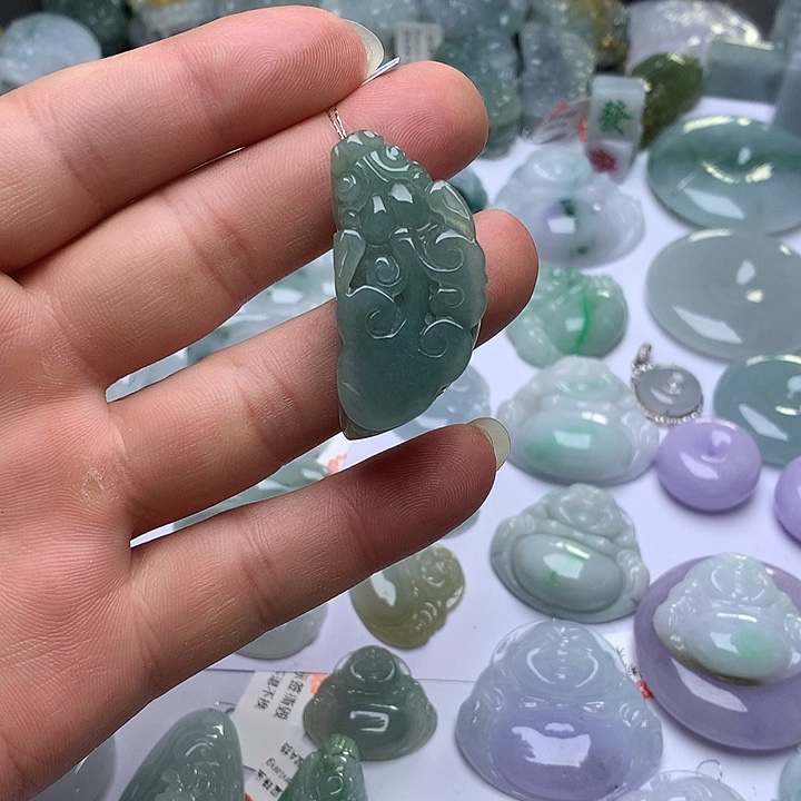 翡翠未镶嵌颈饰天然翡翠