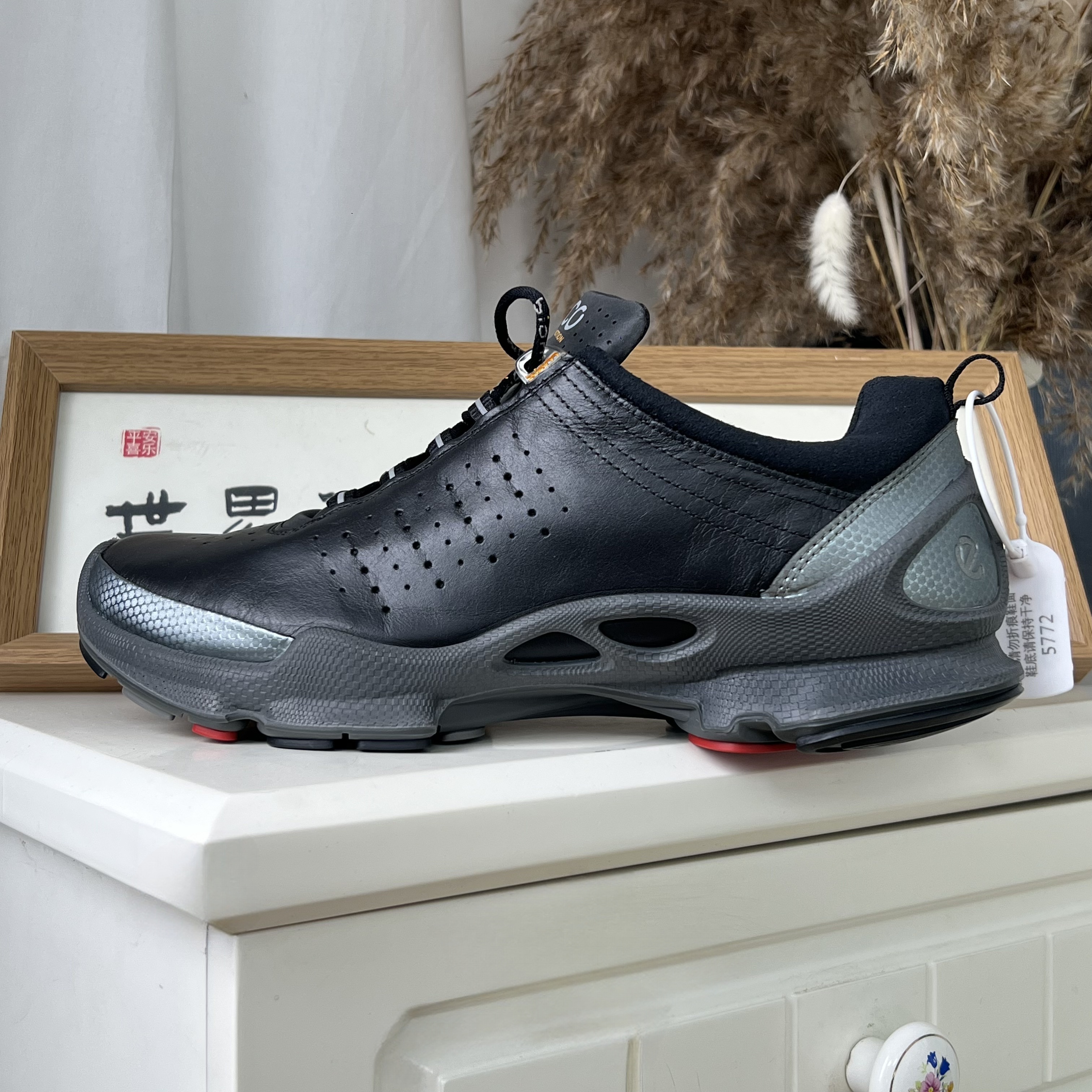 Ecco/爱步大经典091504男款黑色时尚百搭舒适透气轻便运动低帮鞋