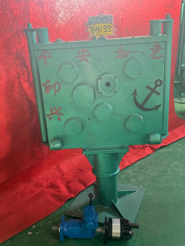 船用起网机800型（可安3样轮）