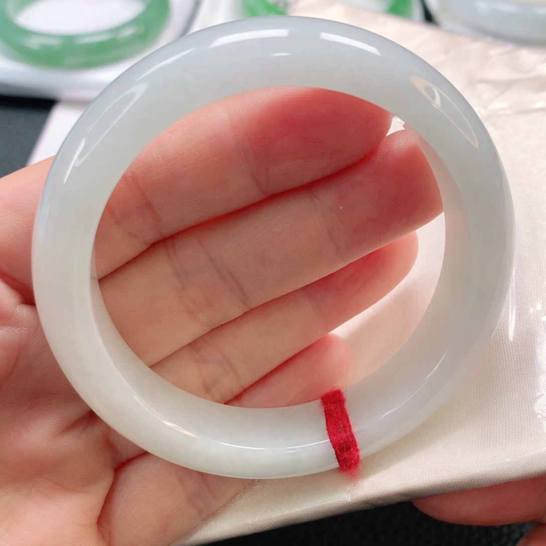 未镶嵌手镯翡翠56正