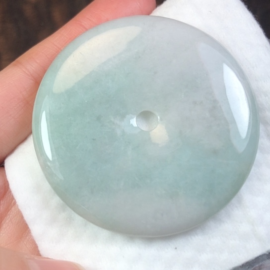 翡翠未镶嵌颈饰缅甸A货，每天下午1点半开播