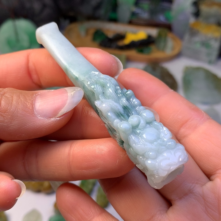 定制翡翠未镶嵌翡翠