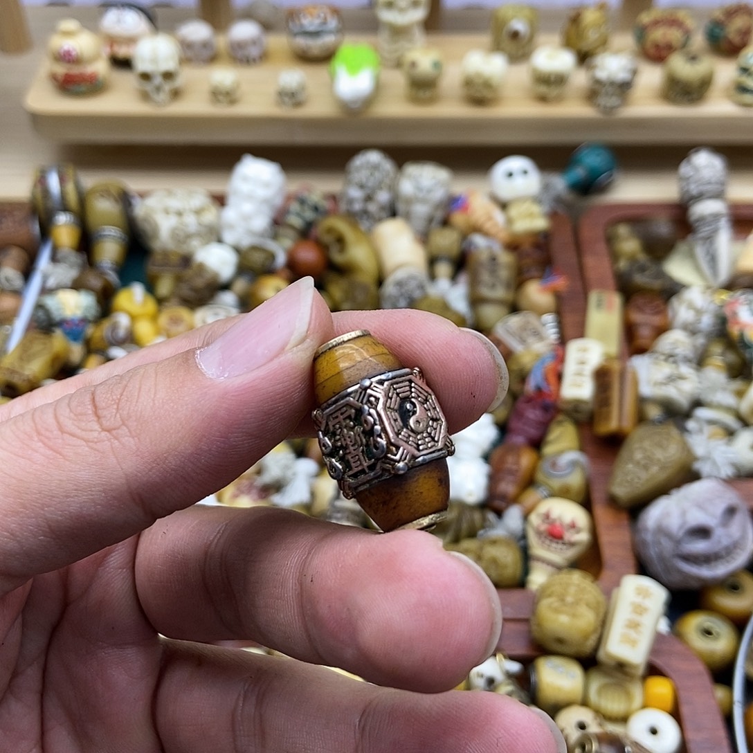 玄***牛骨其他配饰搭配