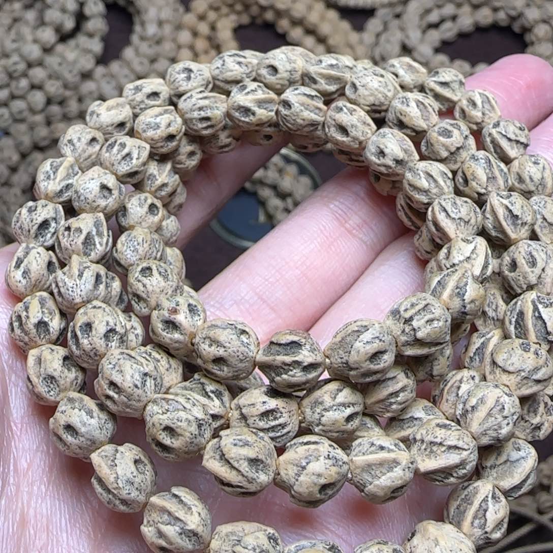 柏香籽/百香籽吊坠?*?